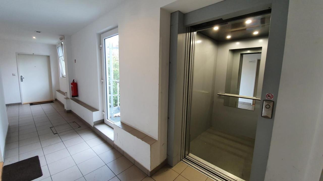 Wiener Maisonette Mit Terrasse Apartamento *